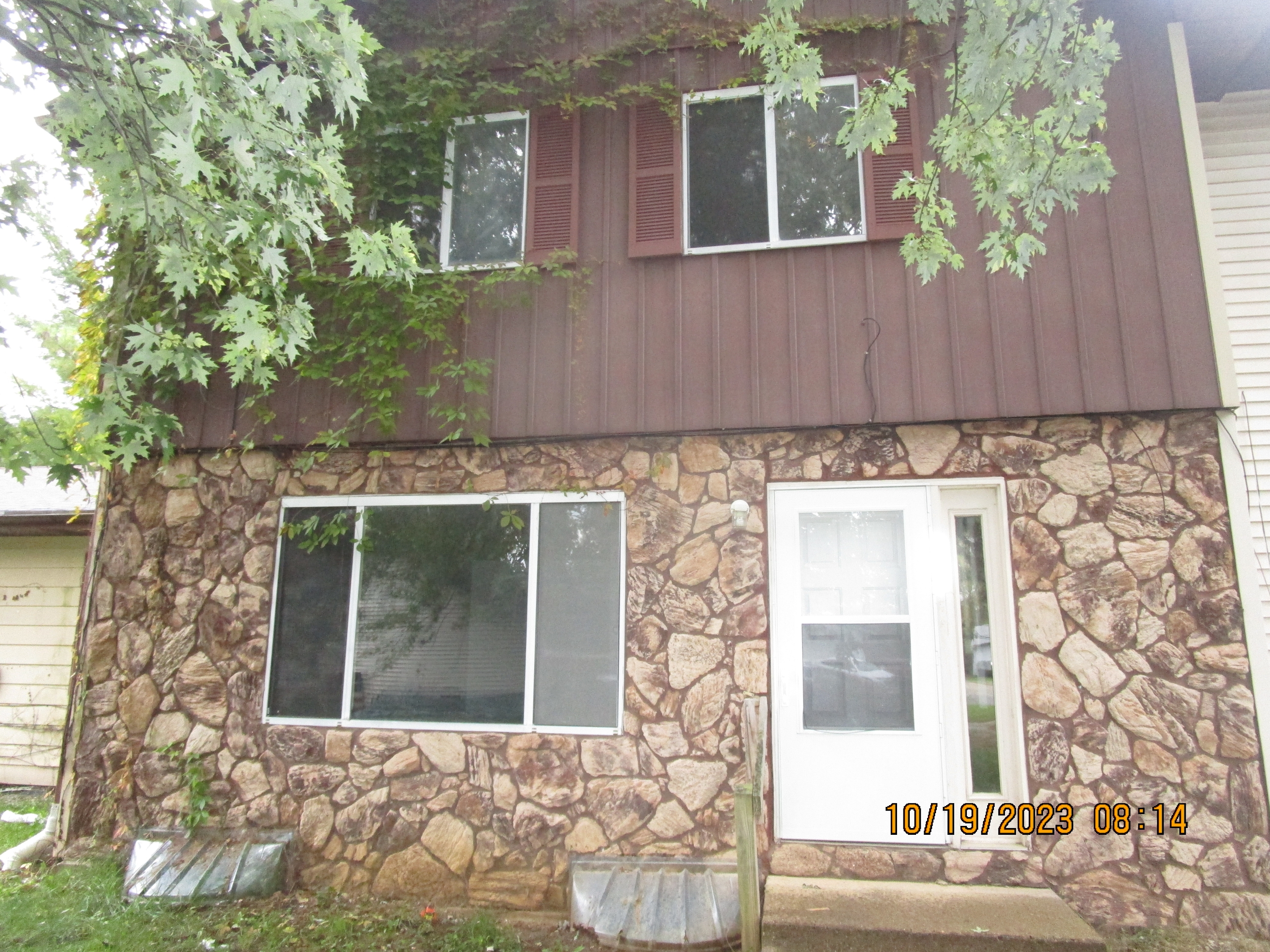 907 Sprucewood Lane